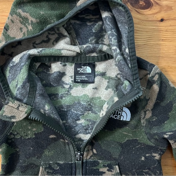 North Face fleece zip up hood jacket - Picture 2 of 3